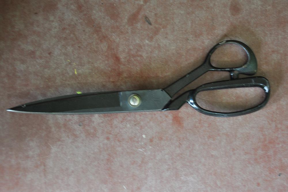 col-sm-4