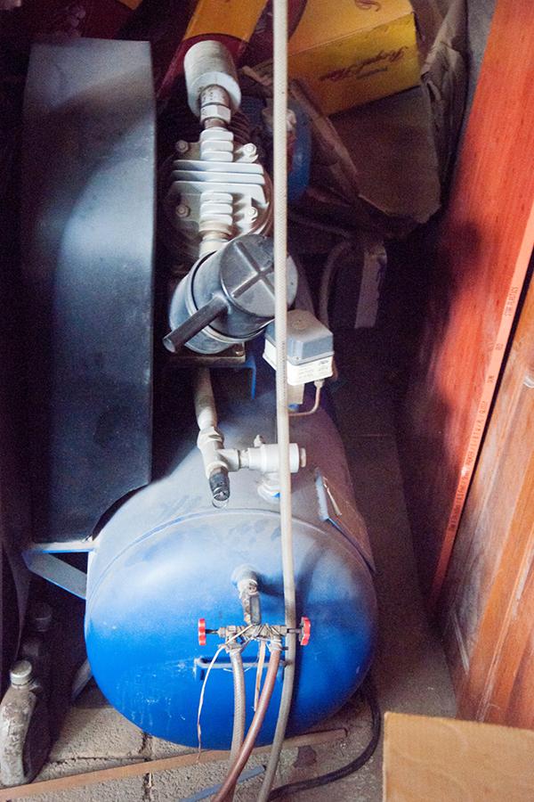 col-sm-4