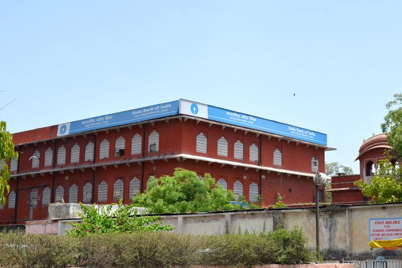 col-sm-4