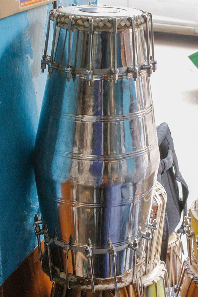 col-sm-4
