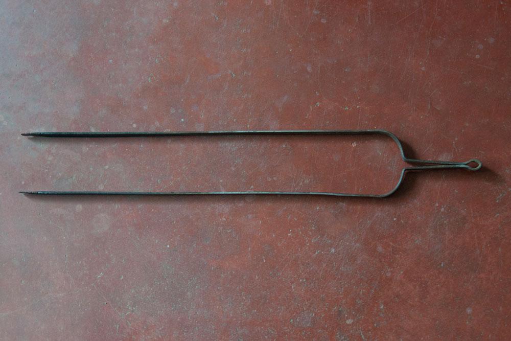 col-sm-4