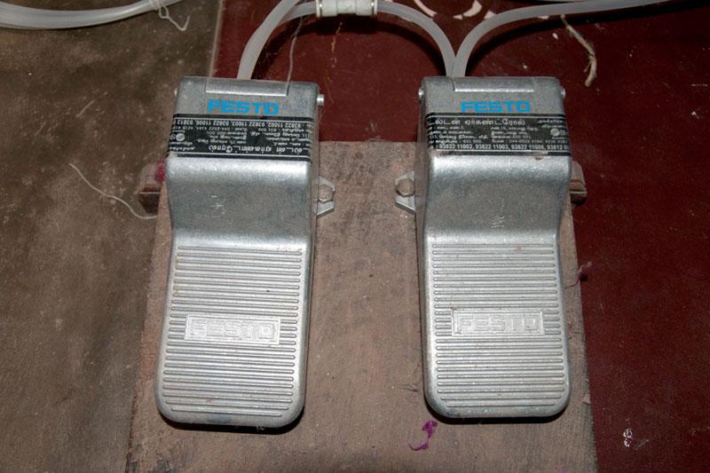 col-sm-4