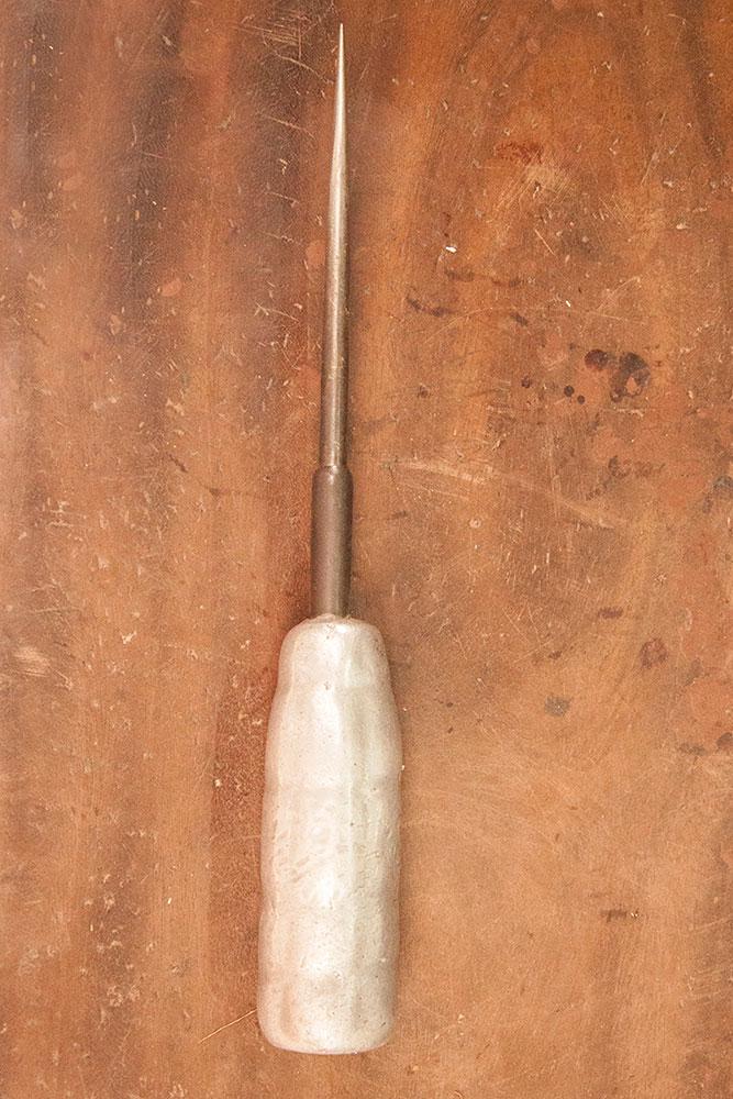 col-sm-4