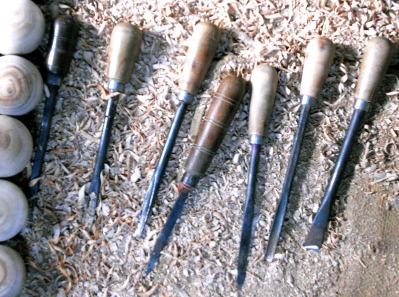 col-sm-4